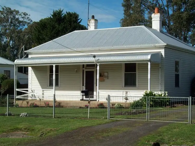 Main view of Homely house listing, 14 Eversley Street, Macarthur VIC 3286