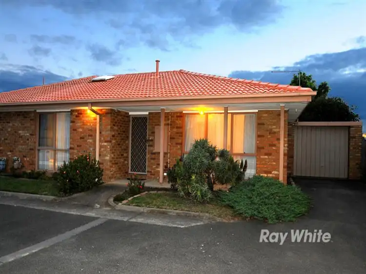 6/41 Brett Drive, Keysborough VIC 3173