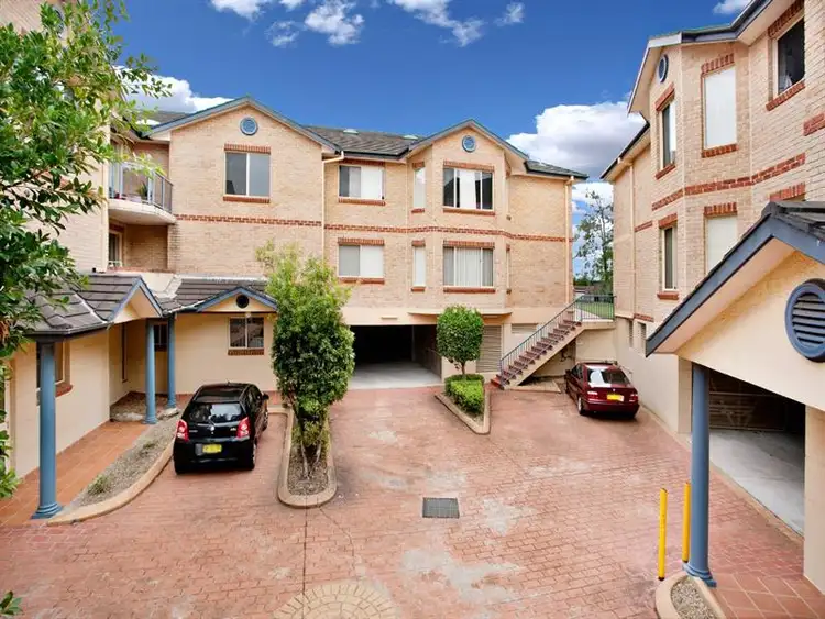 4/2-4 Railway Street, Baulkham Hills NSW 2153