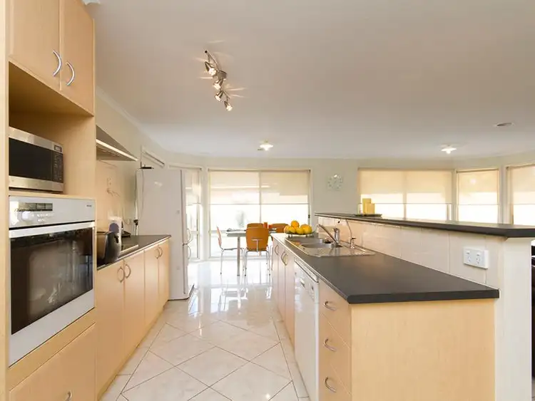 Fifth view of Homely house listing, 4 Franklin Parade, Lynbrook VIC 3975