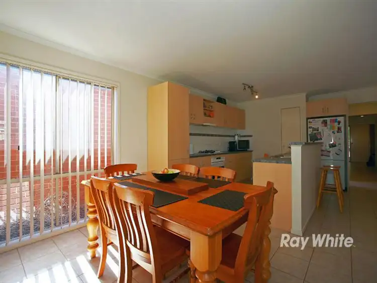 Sixth view of Homely house listing, 7 Oak Post Place, Cranbourne East VIC 3977