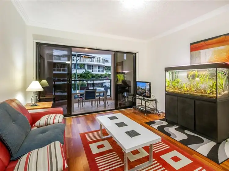 Third view of Homely apartment listing, 213/36 MacDonald Street, Kangaroo Point QLD 4169