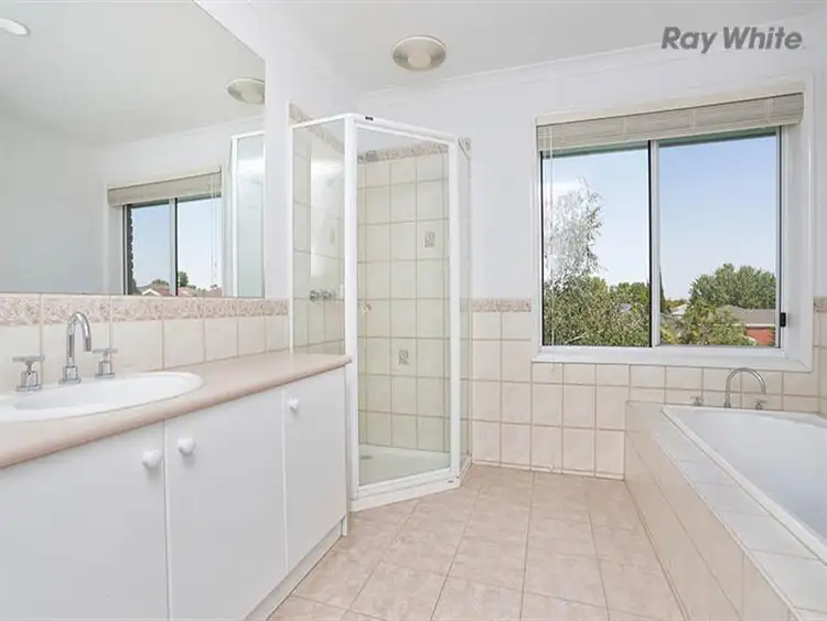 Sixth view of Homely house listing, 8 Golden Way, Hillside VIC 3037