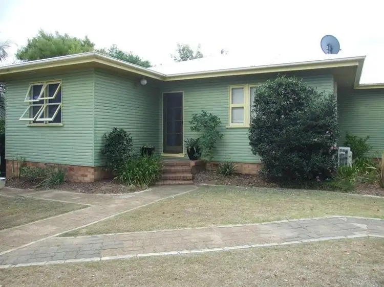 14 Sharp Street, Crows Nest QLD 4355