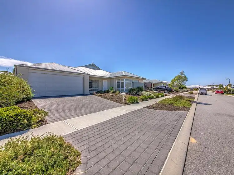 12 LUNAR Street, Yanchep WA 6035