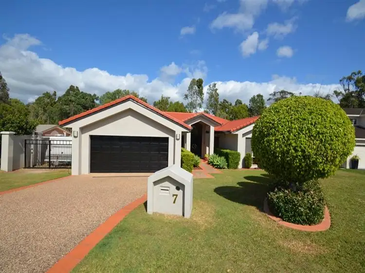 7 Tulipwood Court, Arundel QLD 4214