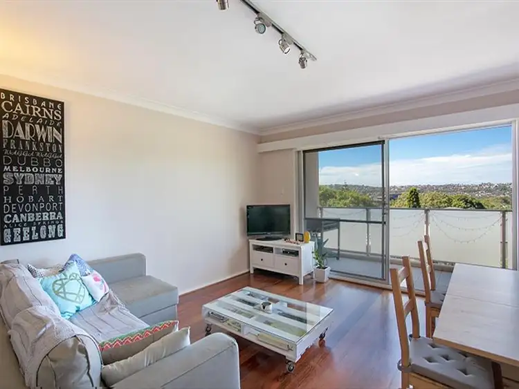 2/45 Sturdee Parade, Dee Why NSW 2099