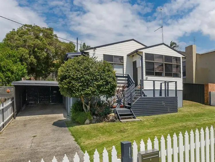 27 Thornbury Avenue, Unanderra NSW 2526