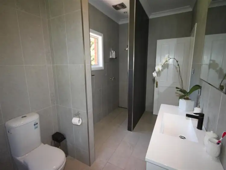 Sixth view of Homely house listing, 11 Myrene Avenue, Tamworth NSW 2340