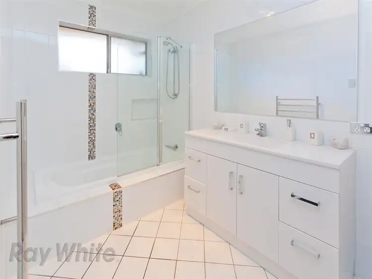 Seventh view of Homely house listing, 2 Lorraine Street, Camira QLD 4300