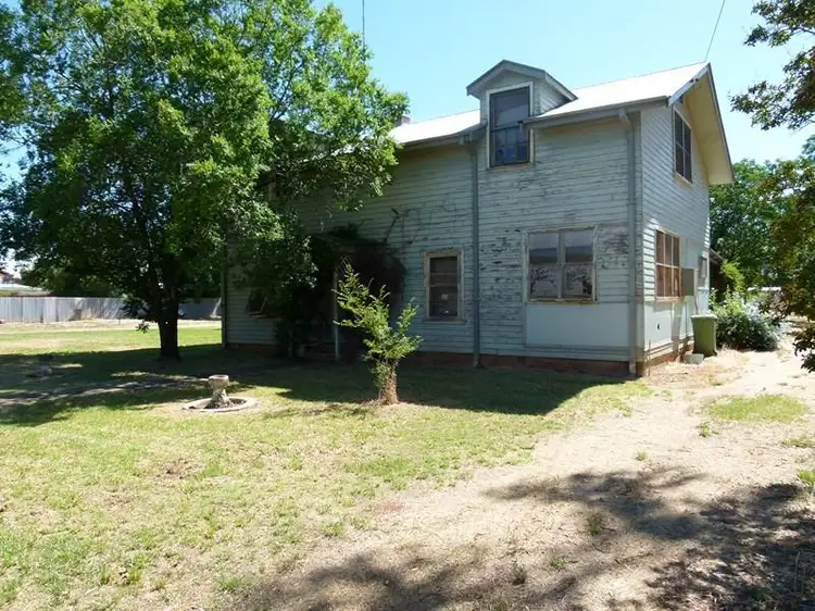 3 Little Queen Street, Forbes NSW 2871