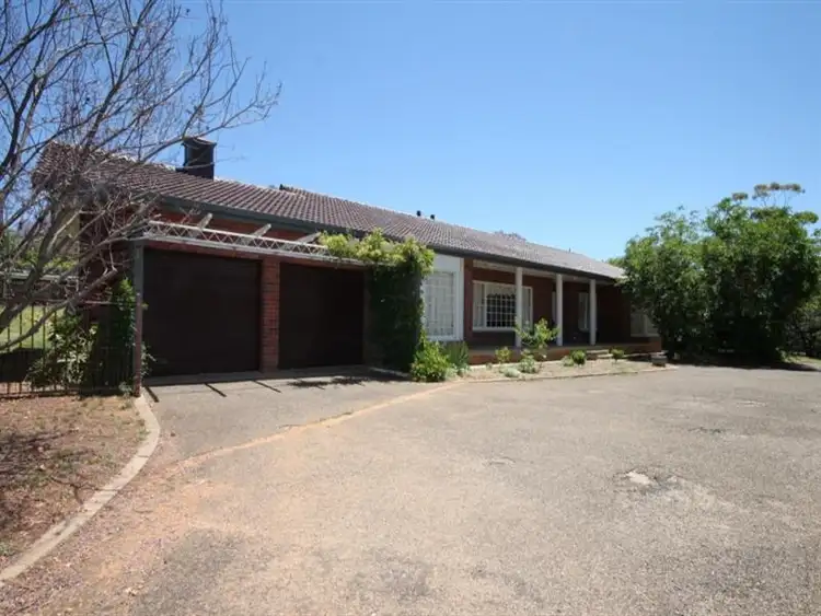 Second view of Homely house listing, 11 Myrene Avenue, Tamworth NSW 2340