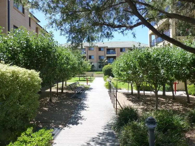 42/104-112 Glencoe Street, Sutherland NSW 2232