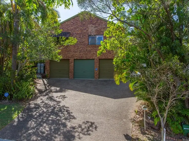 18 Eucalyptus Place, Albany Creek QLD 4035