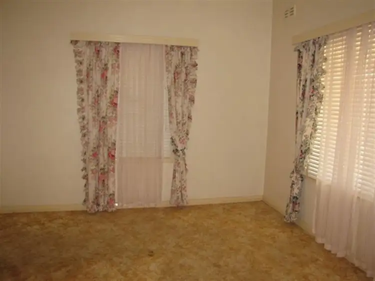 Sixth view of Homely house listing, 35 Second Street, Loxton SA 5333