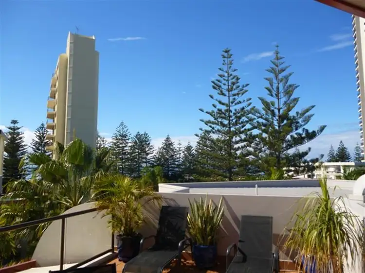 Fourth view of Homely unit listing, 27/5 Fourth Avenue, Burleigh Heads QLD 4220
