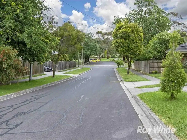 Fifth view of Homely house listing, 15 Landale Avenue, Croydon VIC 3136