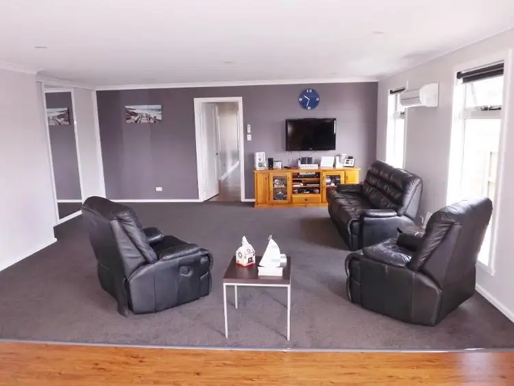 Seventh view of Homely house listing, 15 Berkshire Parade, Penguin TAS 7316