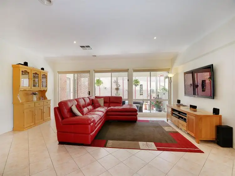 Seventh view of Homely house listing, 4 Don Court, Lilydale VIC 3140