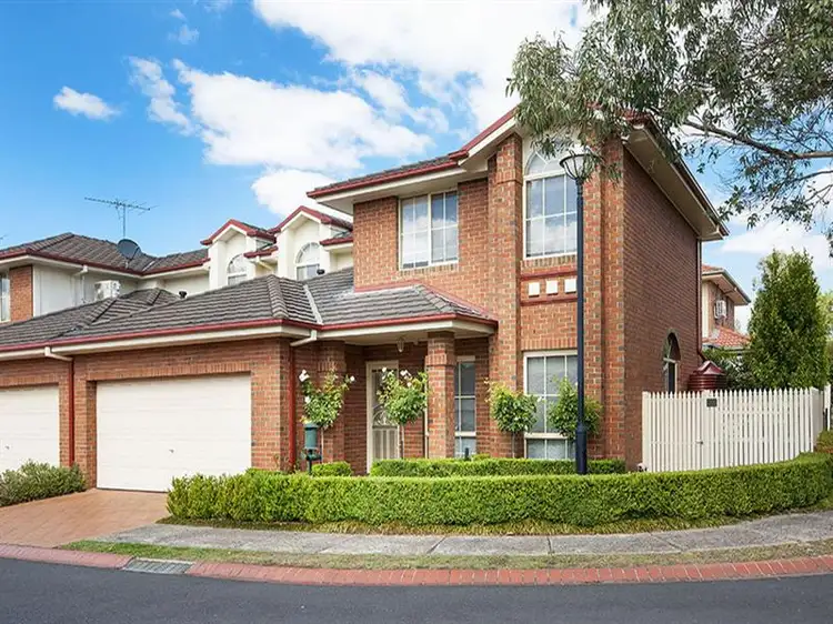 15 Hester Walk, Macleod VIC 3085
