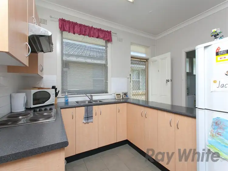 Second view of Homely house listing, 4/4 Algona Road, Charlestown NSW 2290