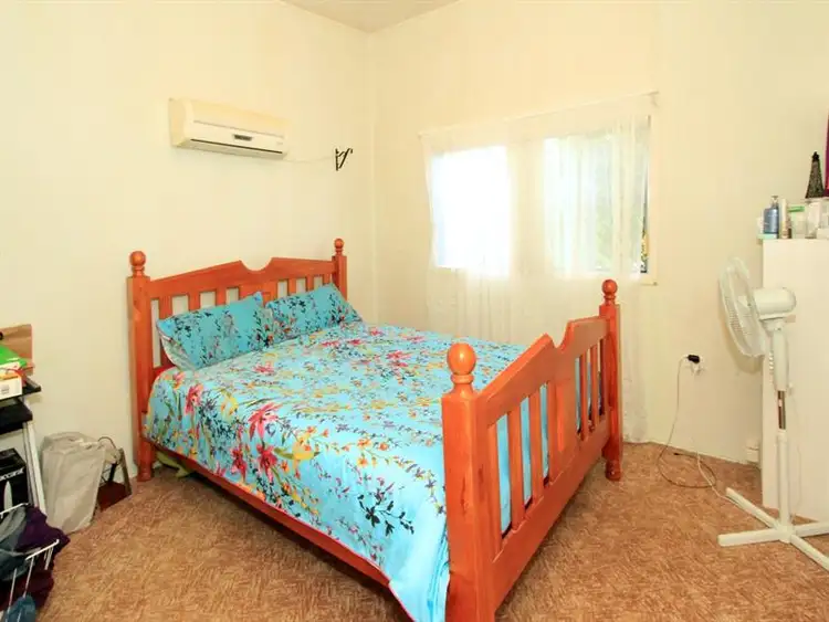 Fifth view of Homely house listing, 3 Henderson Street, Park Avenue QLD 4701