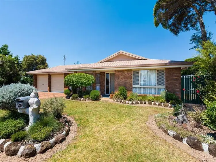 28 Stumm Street, Kearneys Spring QLD 4350