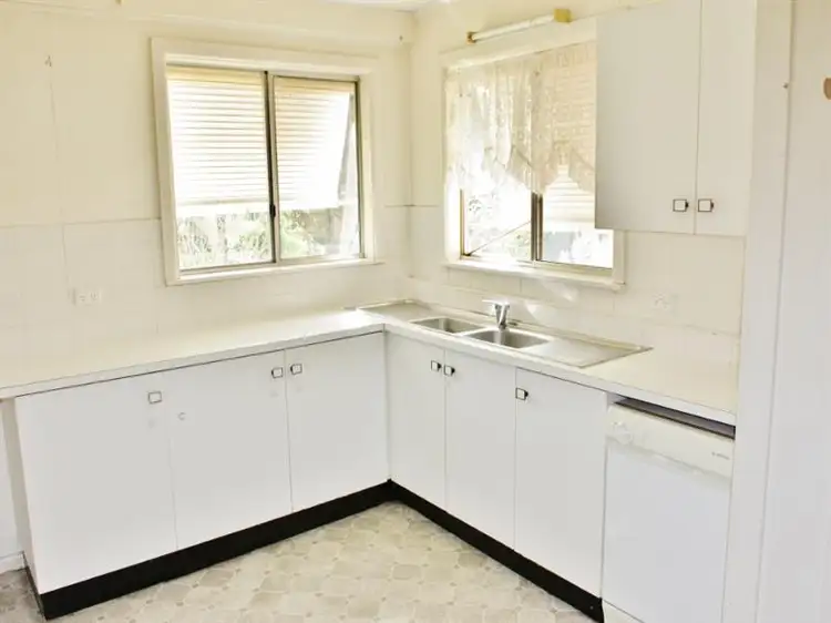 Fourth view of Homely house listing, 73 Thornhill Street, Young NSW 2594