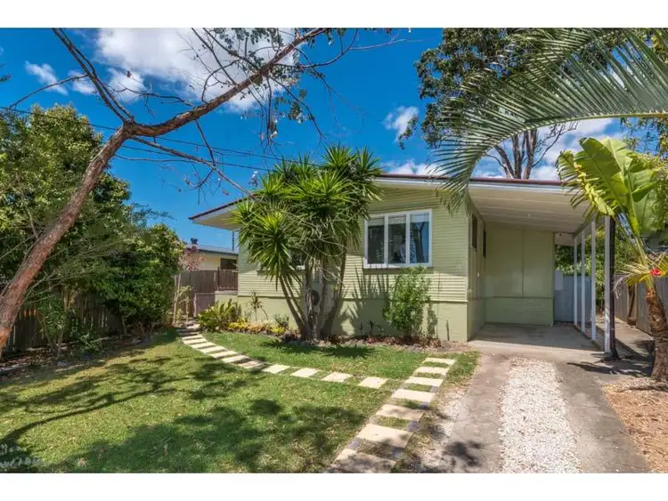 28 Gatwick Street, Stafford Heights QLD 4053