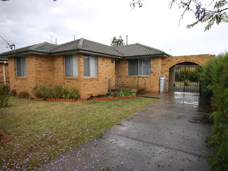 Second view of Homely house listing, 10 Larool Street, Tamworth NSW 2340