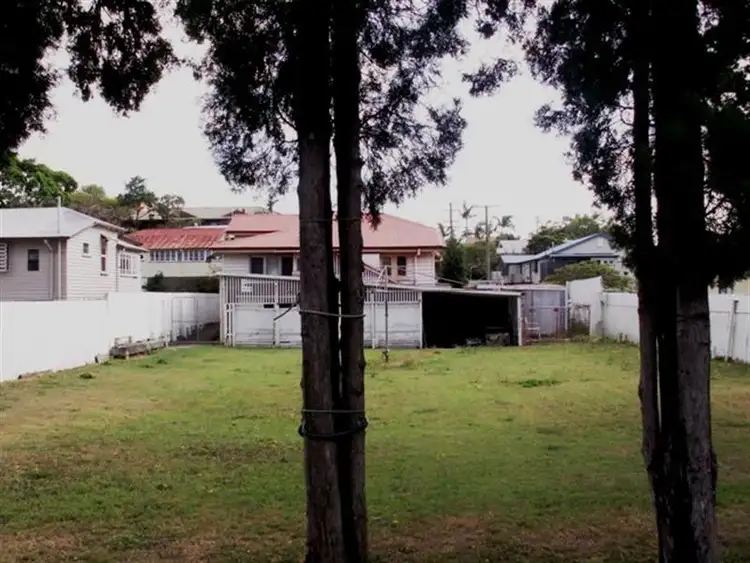 17 Grafton Street, Windsor QLD 4030