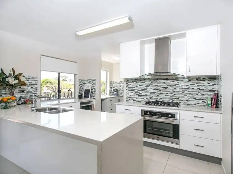 43 Ryder Street, Wynnum QLD 4178