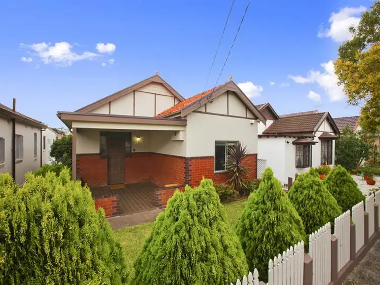 42 Third Street, Ashbury NSW 2193