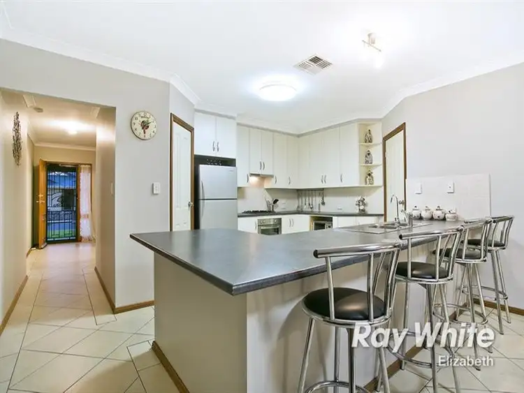 Sixth view of Homely house listing, 5 Greenlea Court., Munno Para West SA 5115