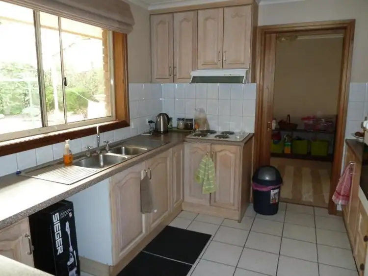 Second view of Homely house listing, 6 Glenferrie Close, Mount Gambier SA 5290