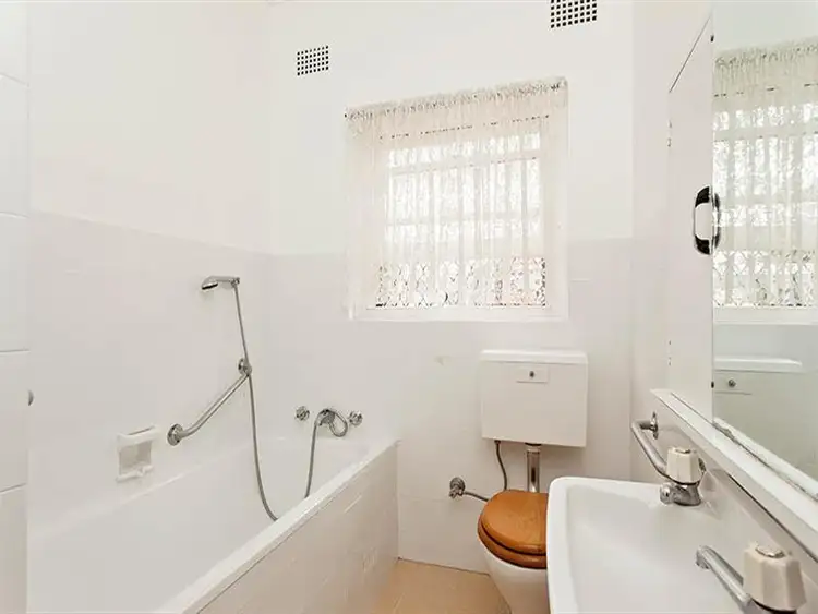Sixth view of Homely house listing, 11 Archbald Avenue, Brighton-le-sands NSW 2216