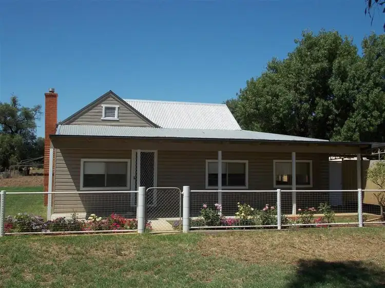 62 Rodgers Street, Forbes NSW 2871