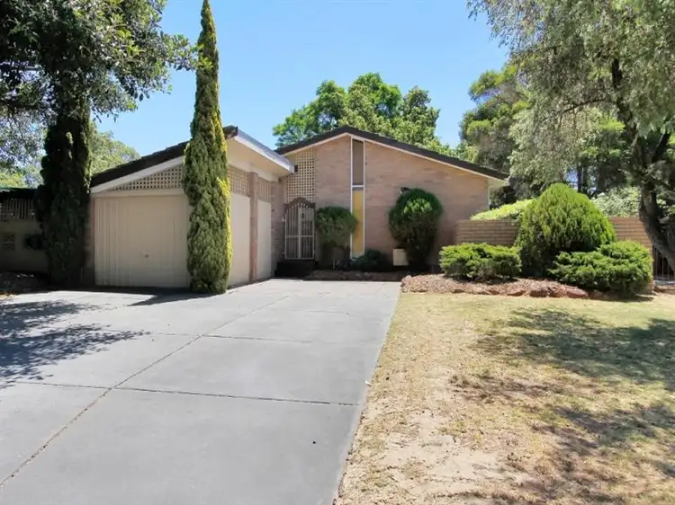 9 Sevington Street, Maddington WA 6109