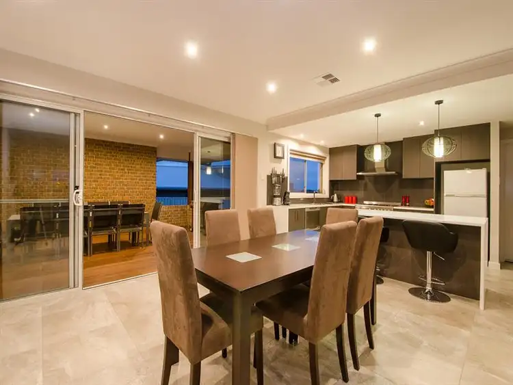 Sixth view of Homely house listing, 5 Mountain Court, Mount Gambier SA 5290