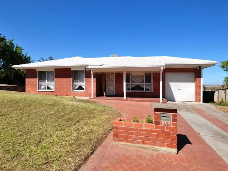 255 The Cove Road, Hallett Cove SA 5158