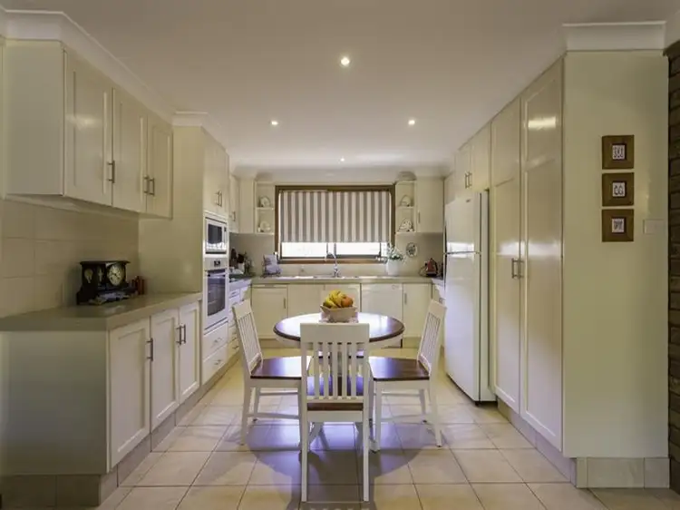 8 Evans Place, Griffith NSW 2680