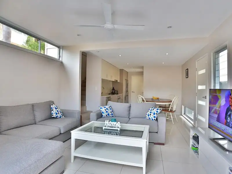 Main view of Homely townhouse listing, 4/11 Lucy Street, Gaythorne QLD 4051