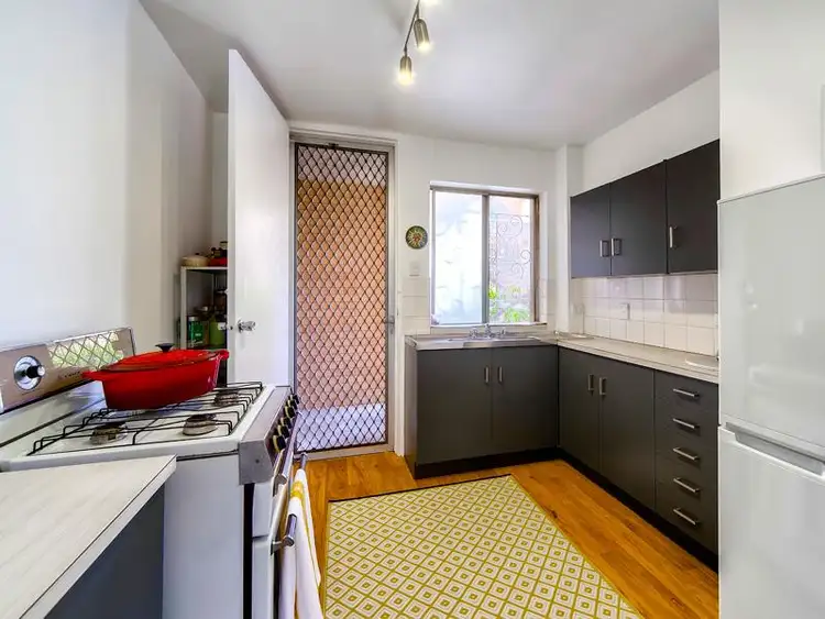 Fourth view of Homely unit listing, 2/28 Riverview Terrace, Hamilton QLD 4007