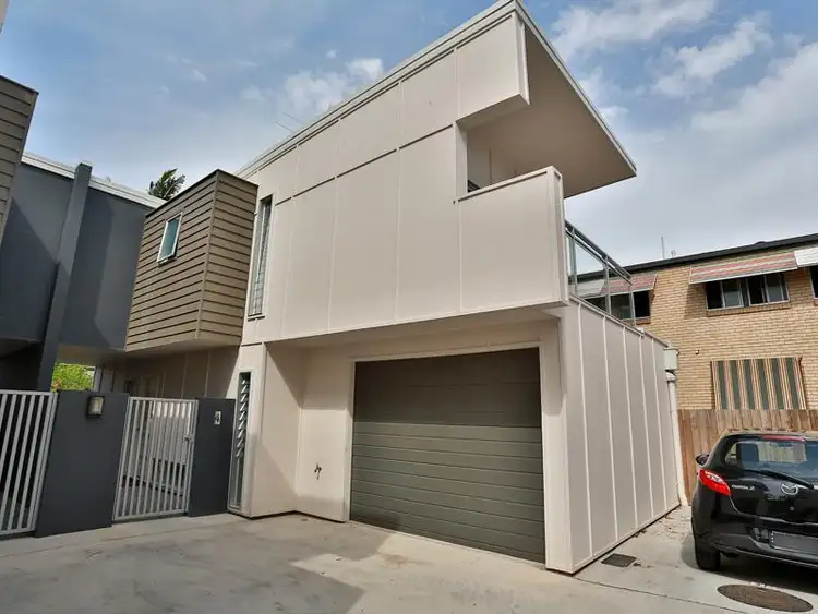 Seventh view of Homely townhouse listing, 4/11 Lucy Street, Gaythorne QLD 4051