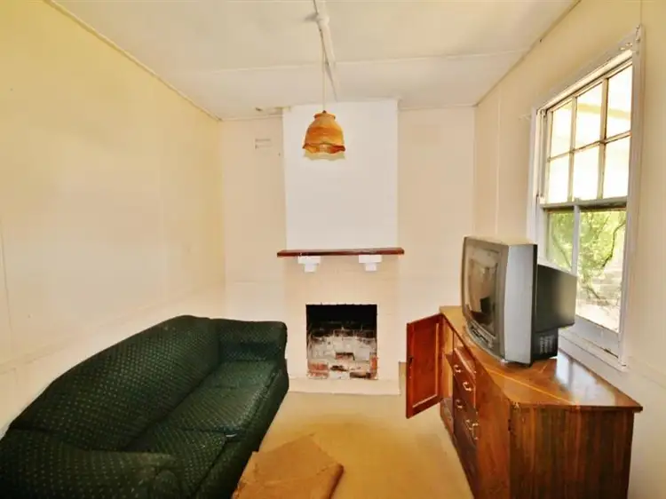 Seventh view of Homely house listing, 54 Edwards Street, Young NSW 2594