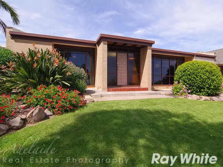 20 Hillcrest Drive, Eden Hills SA 5050