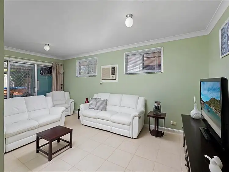 Third view of Homely house listing, 10 St James' Avenue, Berkeley Vale NSW 2261