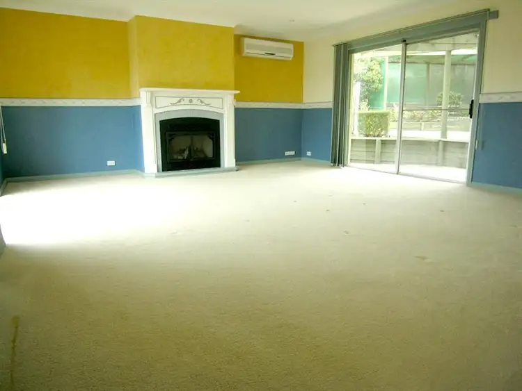 Third view of Homely house listing, 15 Carolanne Court, Mooroolbark VIC 3138