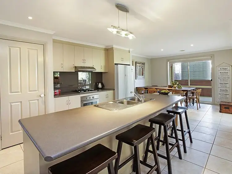 Second view of Homely house listing, 1 Hyndford Court, Grovedale VIC 3216
