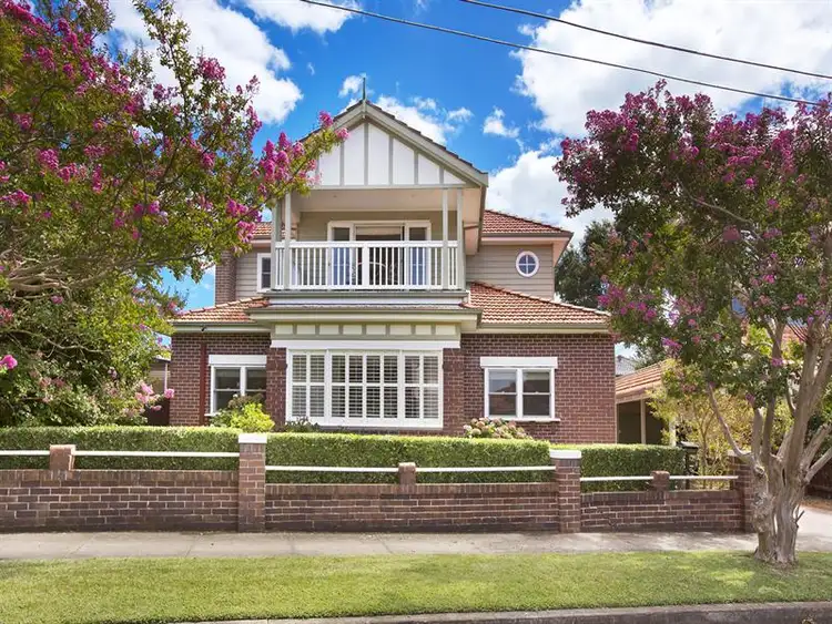 5 Alice Avenue, Russell Lea NSW 2046
